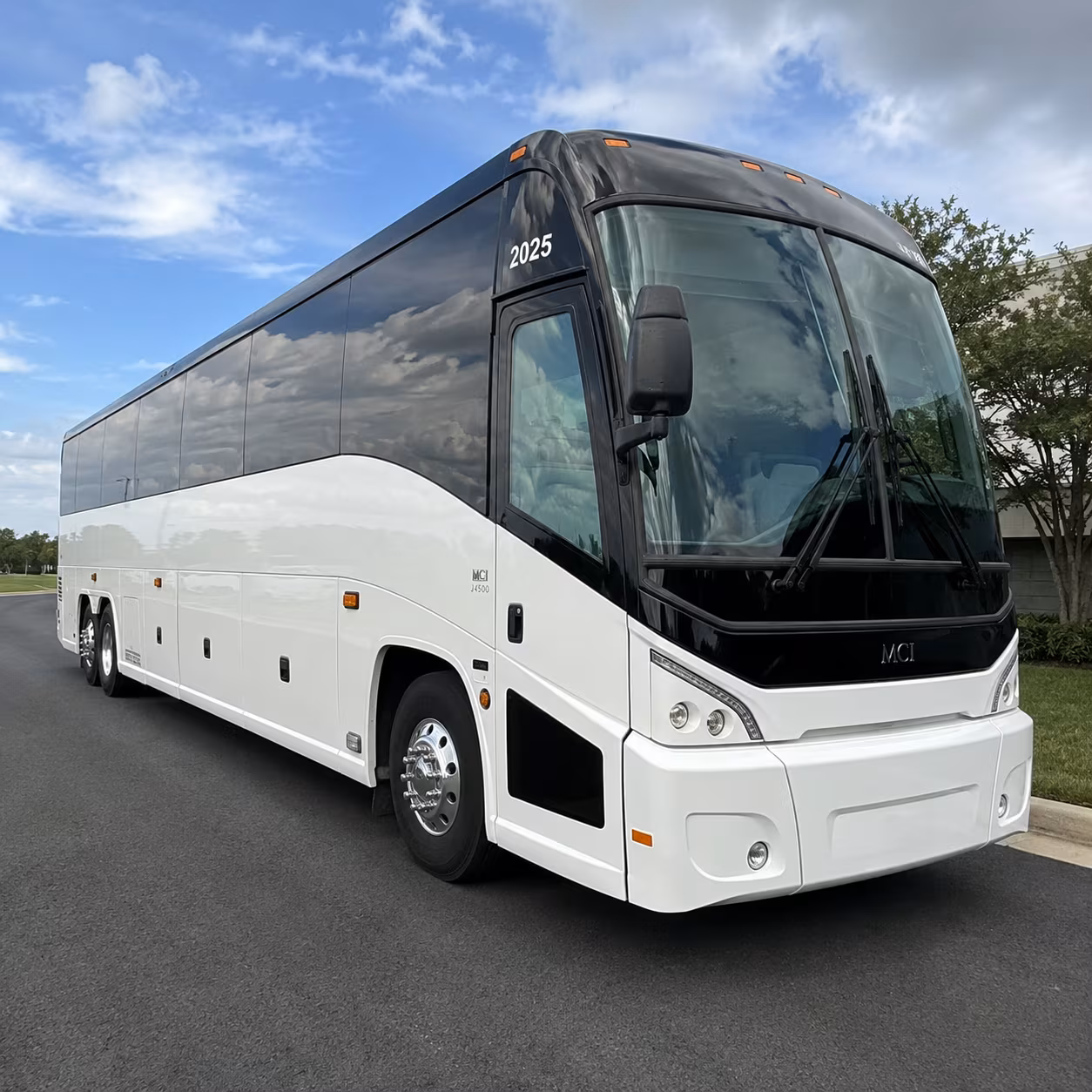 augusta 56 passenger charter bus