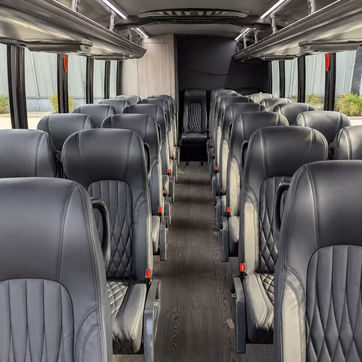 minibus rentals for small group vineyard tours near augusta
