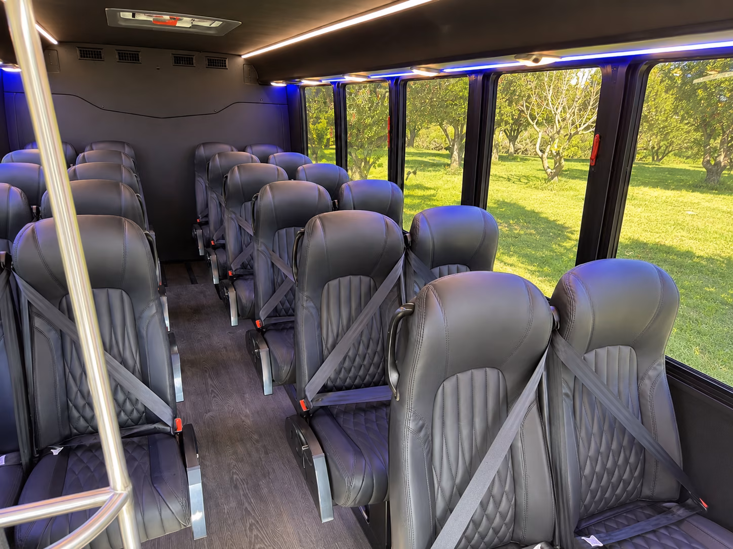 shuttle buses for augusta wedding guests between hotels and venues